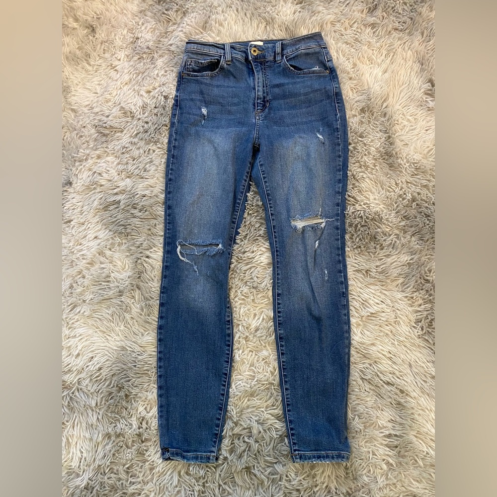 Sneakpeek distressed skinny jeans (high rise) size 7/W28